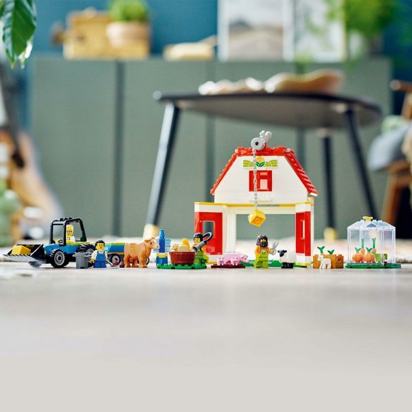 Klocki lego City 60346 Stodoła i zwierzęta gospodarskie, zabawki nino Bochnia, klocki Lego 60346, lego dla dzieci od 4 roku, lego stodoła z traktorem