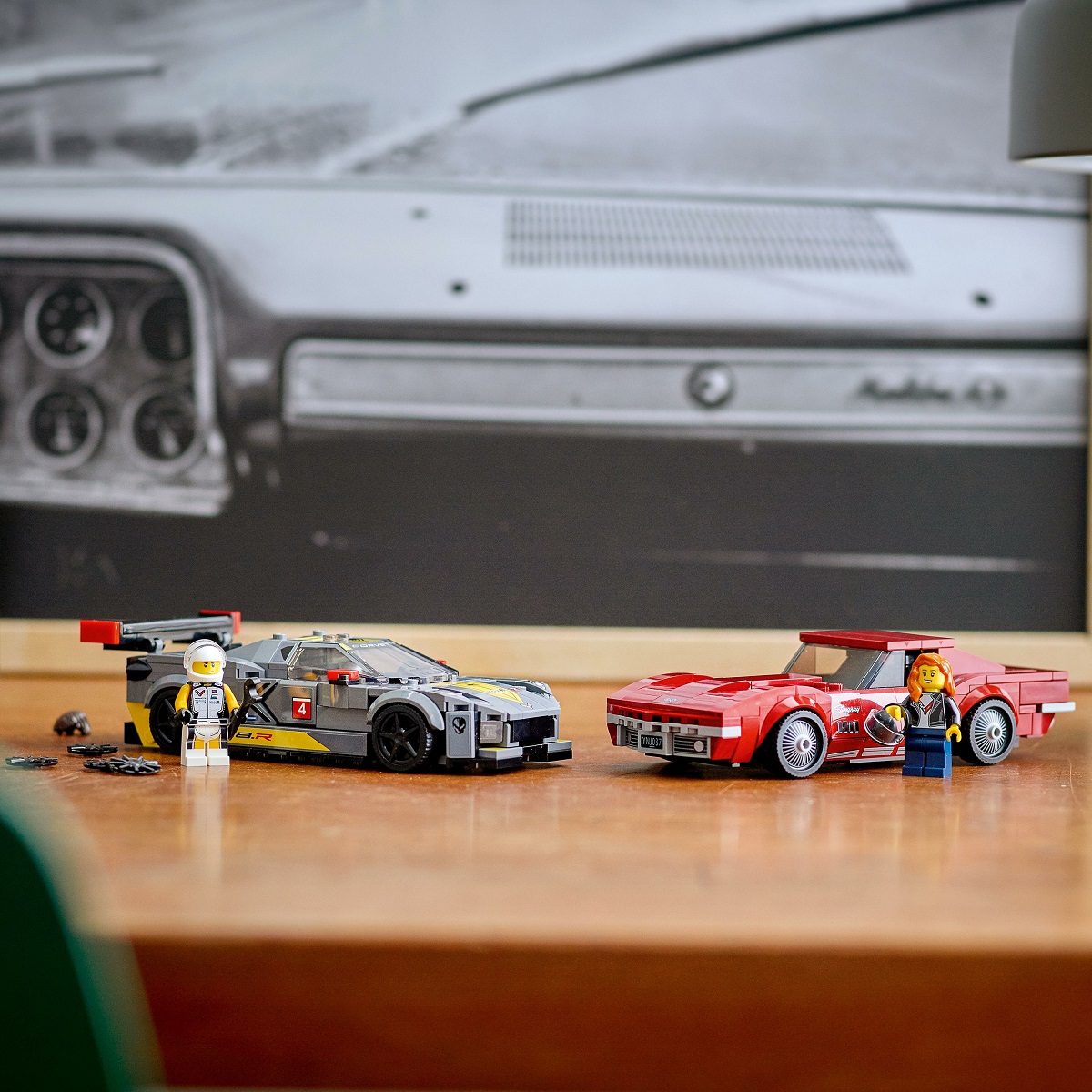klocki lego Speed Champions 76903 Samochód wyścigowy Chevrolet Corvette C8.R i 1968 Chevrolet-Corvette, lego speed champions 76903, klocki z samochodami dla chłopca od 8 lat, lego speed champions zabawki Nino Bochnia