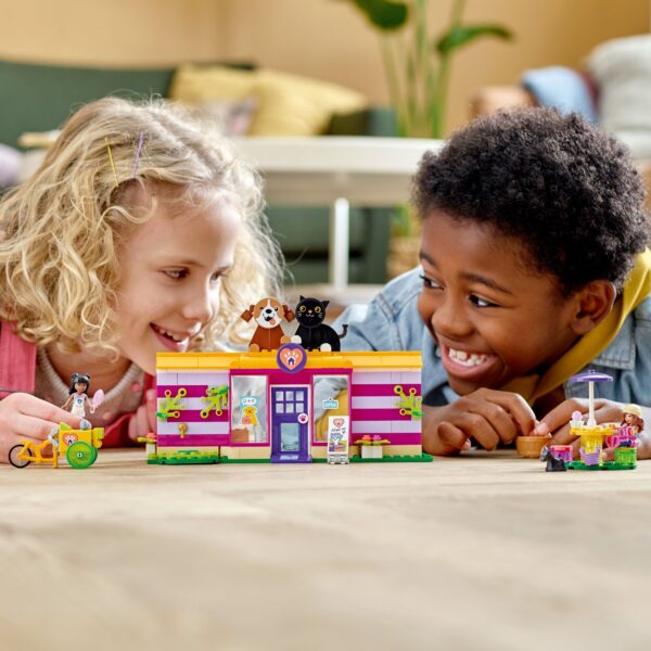 klocki lego Friends 41699 Kawiarnia przy schronisku, lego dla dziewczynki, lego 41699, pomysł na prezent dla dziewczynki na 7 urodziny, zabawki Nino Bochnia
