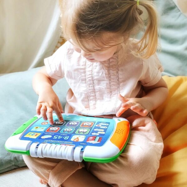 Vtech tablet pełen przygód 61458 edukacyjny tablet, edukacyjny tablet, edukacyjna książeczka z dźwiekiem, zabawki Nino Bochnia, pomysł na prezent pod choinkę dla 2 letniego dziecka, pomysł na prezent na 2 urodziny