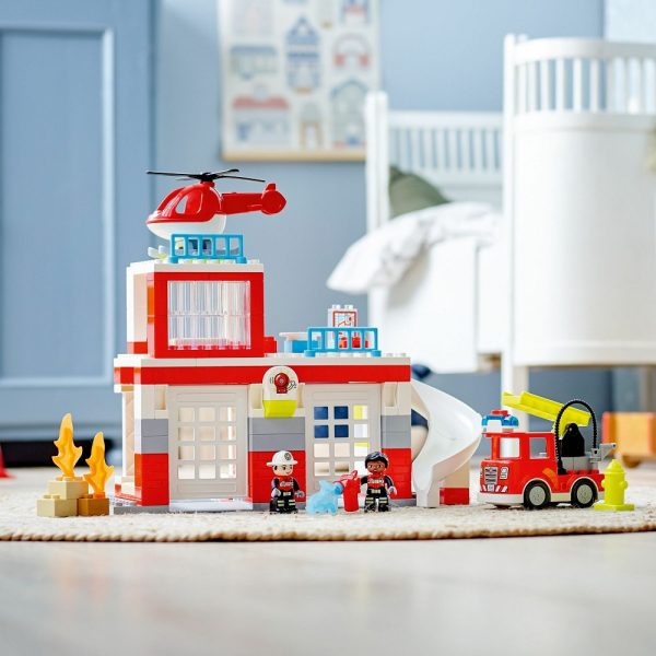 Klocki Lego Duplo 10970 remiza strażacka i helikopter, zabawki nino Bochnia, pomysł na prezent dla 3 latka, lego duplo straż pożarna, straż pożarna z klocków lego dla maluszka