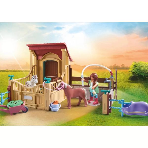 Playmobil Horses of waterfall 71494 stajnia, zabawki nino Bochnia, pomysł na prezent dla 6 latki, koniki playmobil, co kupić na prezent dziewczynce lubiącej koniki, stajnia playmobil