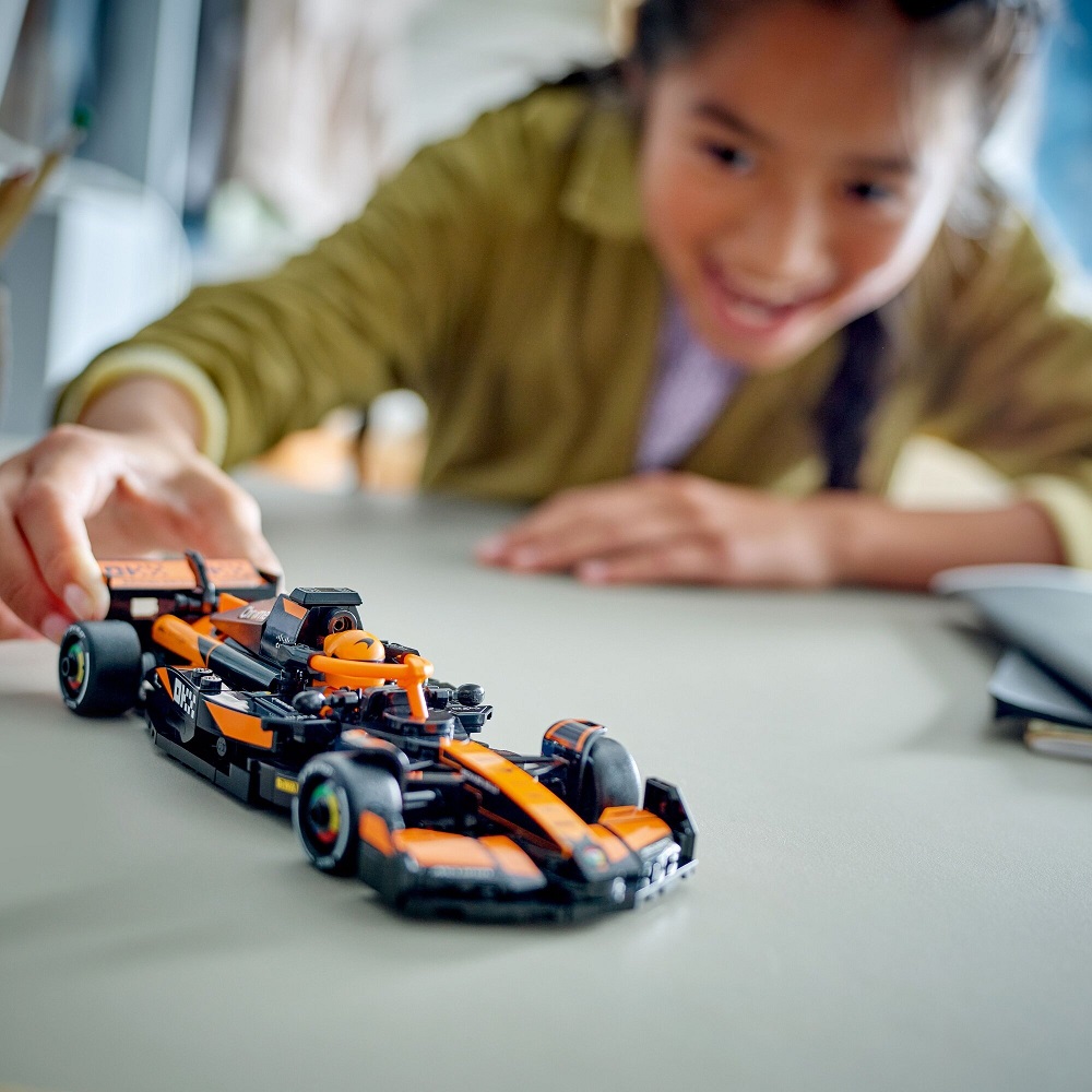 Klocki Lego Speed Champions 77251 Bolid F1 McLaren Team MCL38, zabawki Nino Bochnia, pomysł na prezent dla 10 latka, klocki lego formuła
