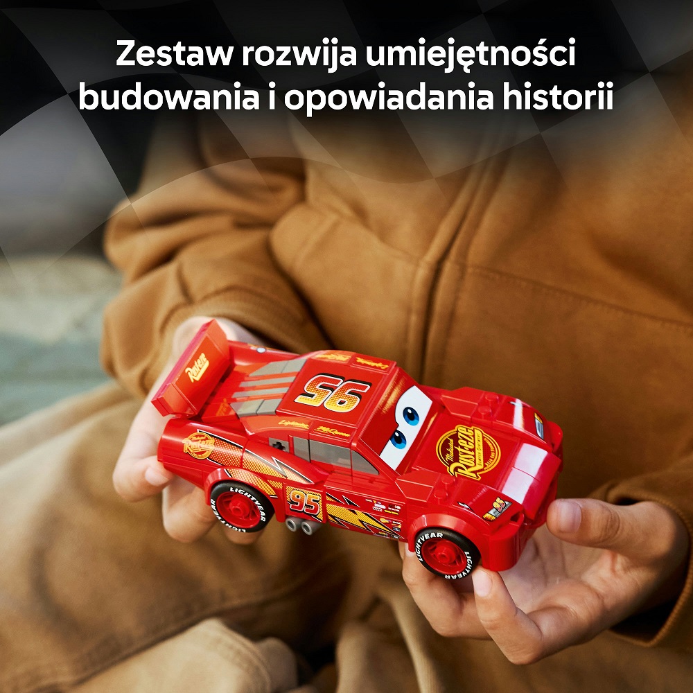 Klocki Lego Speed Champions 77255 Zygzak Mcqueen, zabawki Nino Bochnia, pomysł na prezent dla 9 latka, Cars Zygzak Mcqueen z klocków lego