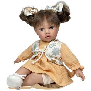 Nines d'onil lalka hiszpańska z dźwiękiem Little Susette 40 cm 4301L, zabawki Nino Bochnia, pomysł na prezent dla 3 latki, lalka hiszpańska jak żywa, lalka bobas pachnie budyniem waniliowym