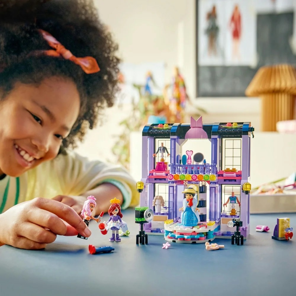 Klocki Lego Friends 42685 Pokaz mody w mieście Heartlake, zabawki Nino Bochnia, pomysł na prezent dla 7 latki, lego Friends, lego 42685