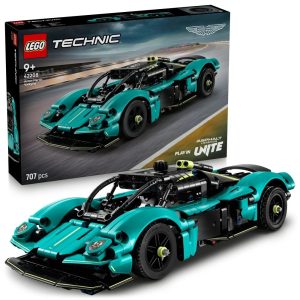 Klocki Lego Technic 42208 Aston Martin Valkyrie, zabawki Nino Bochnia, pomysł na prezent dla 9 latka, samochody Technic Aston Martin, lego technic 42208