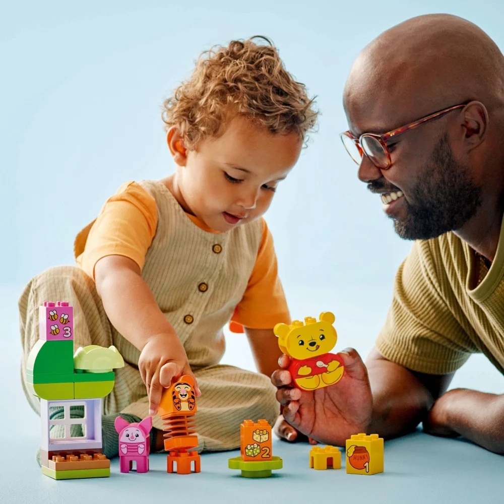 Klocki Lego Duplo Disney 10457 Przyjęcie urodzinowe Kubusia Puchatka, zabawki Nino Bochnia, pomysł na prezent dla 2 latka, lego Duplo dla maluszka