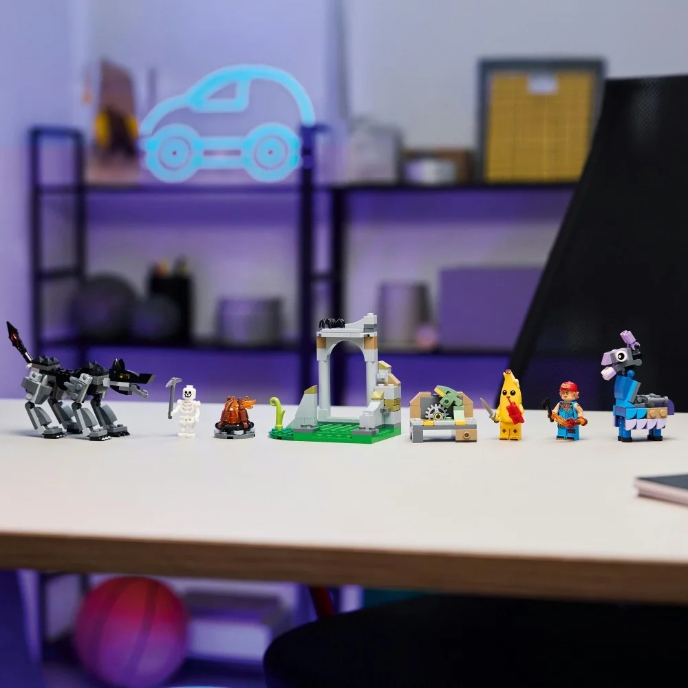 Klocki Lego Fortnite 77075 Skórek i Iskra oraz obóz, zabawki Nino Bochnia, pomysł na prezent dla 9 latka, lego Fortnite