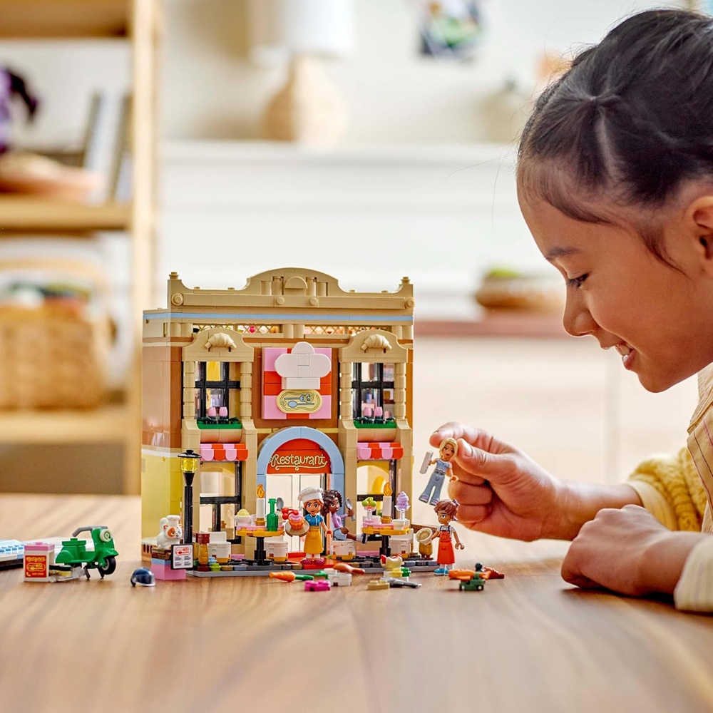Klocki Lego Friends 42655 Restauracja i szkoła gotowania, zabawki Nino Bochnia, pomysł na prezent dla 9 latki, lego Friends, klocki lego dla dziewczynki