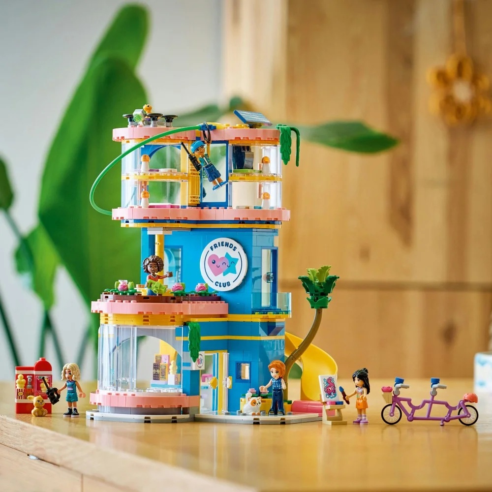 Klocki Lego Friends 42689 Domek klubu przyjaciół z Heartlake, zabawki nino Bochnia, pomysł na prezent dla 8 latki, lego friends