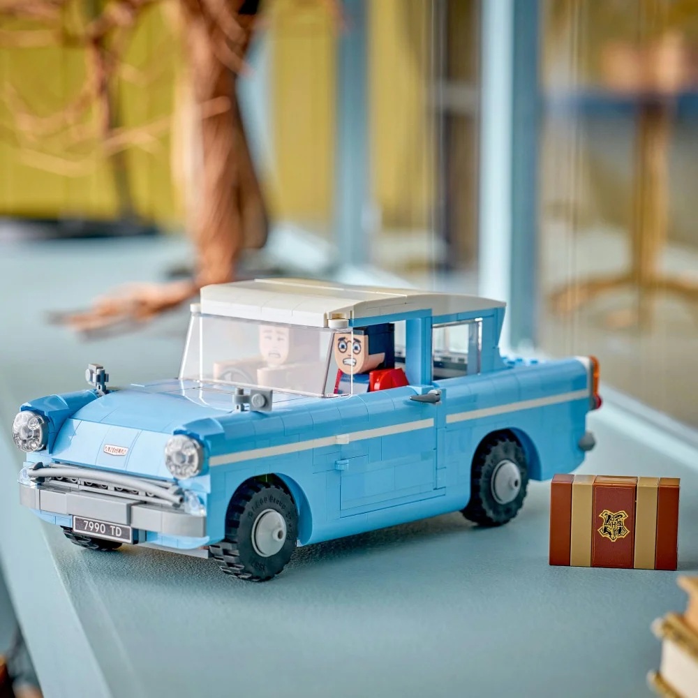 Klocki Lego Harry Potter 76470 Zaczarowany latający ford Anglia, zabawki Nino Bochnia, pomysł na prezent dla 14 latka, lego Harry potter, lego Ford Anglia