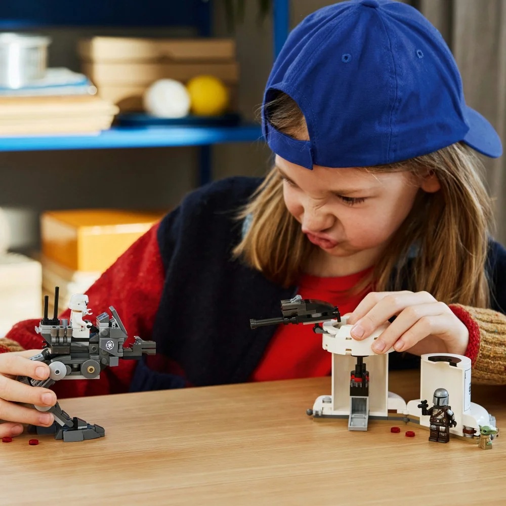 Klocki Lego Star Wars 75444 Atak AT-RT, zabawki nino bochnia, pomysł na prezent dla 8 latka, lego star wars