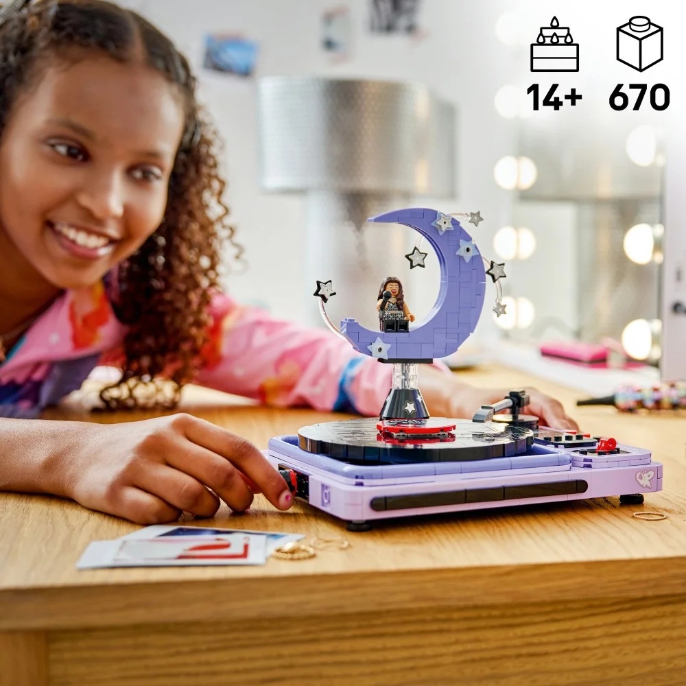 Klocki Lego Editions 43029 Księżyc z koncertu Olivii Rodrigo, zabawki nino bochnia. pomysł na prezent dla 10 latki, lego z Olivią Rodrigo
